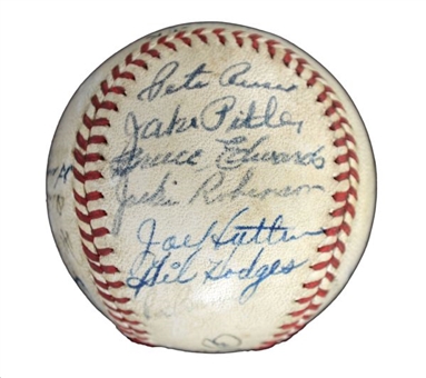 1947 Brooklyn Dodgers Team Signed baseball - Jackie Robinsons Rookie Season (19 Signatures)